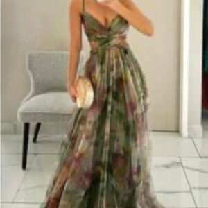 Chic Green and Pink Maxi Dress